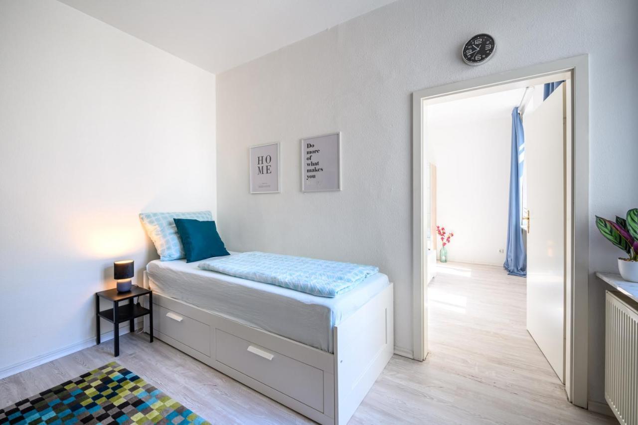 Grosszuegige Wohnung, Top-Lage Auf Dem Werder, Max 4 Personen Magdeburg Exterior photo