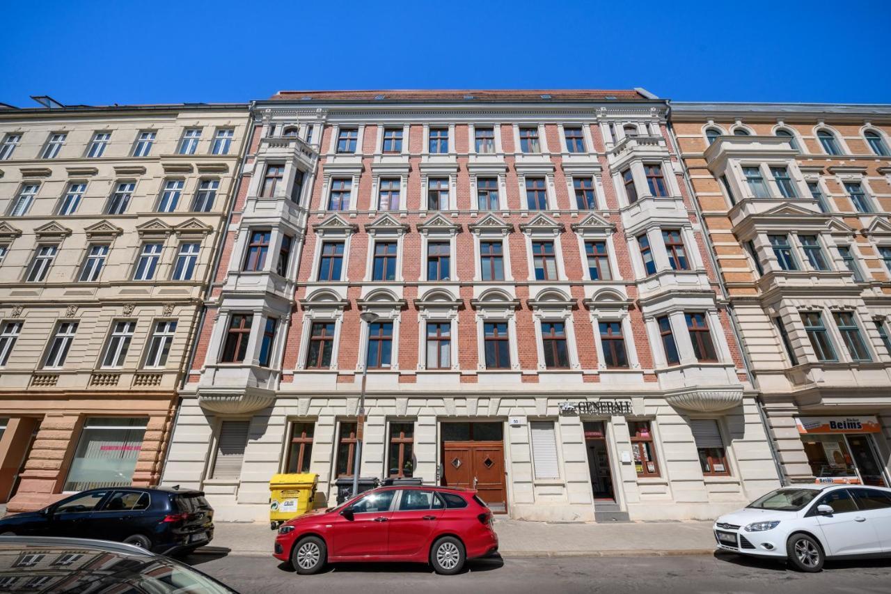 Grosszuegige Wohnung, Top-Lage Auf Dem Werder, Max 4 Personen Magdeburg Exterior photo